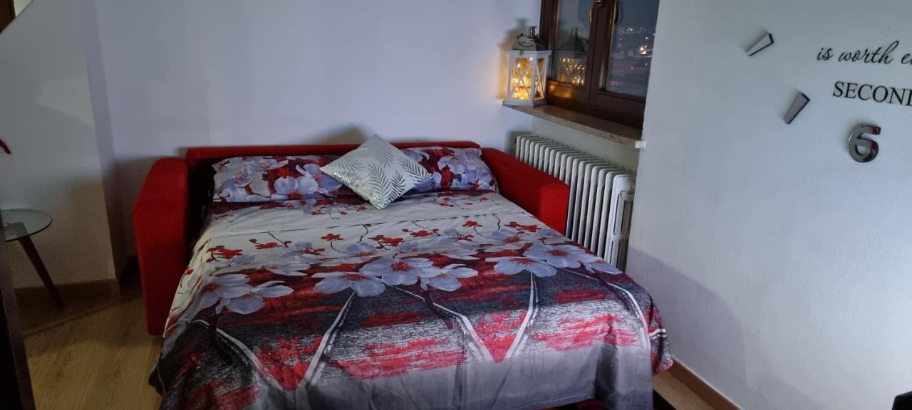 Appartement Yudi House à Aoste Extérieur photo