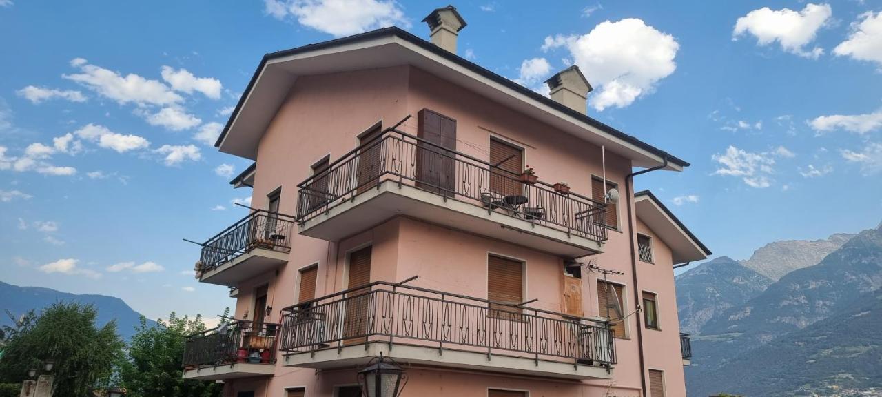Appartement Yudi House à Aoste Extérieur photo